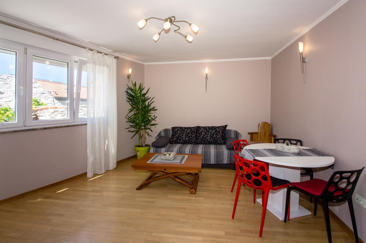سبليت Apartment Josip المظهر الخارجي الصورة